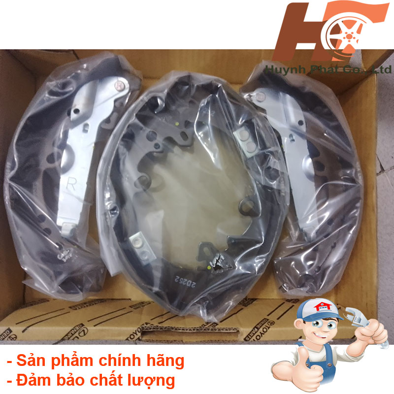 Bố thắng sau toyota Fortuner 04495-0k120 chính hãng