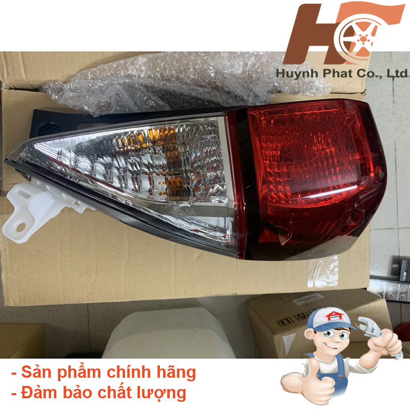 Đèn hậu xe Toyota Innova 2021-2022 81550-0K630 chính hãng