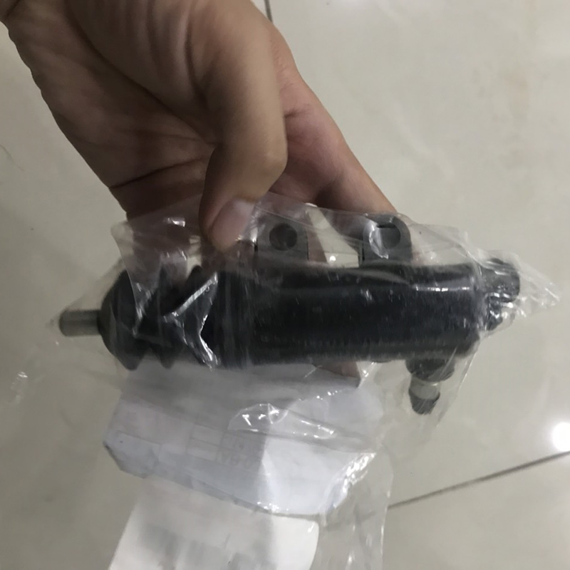 Heo côn dưới xe Toyota Fortuner 31470-0K040 chính hãng